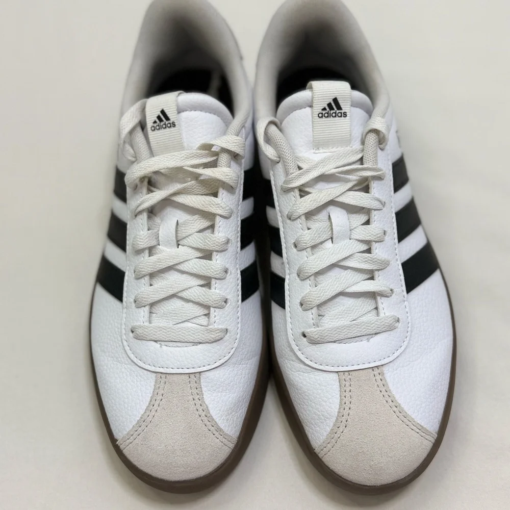 adidas Women's White Black Gum-Soled Low-Top Sneakers